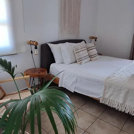 Apartment Plakourakia *