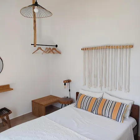 Plakourakia * Finikas (Syros)