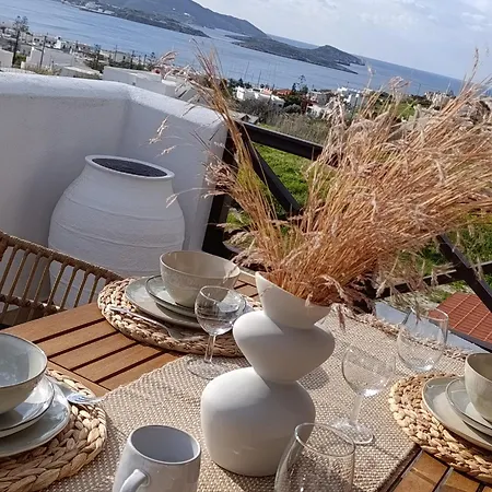 Plakourakia Finikas (Syros)