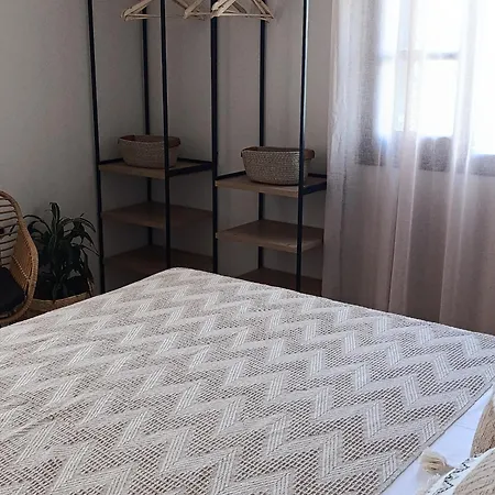 Plakourakia Apartment Finikas (Syros)