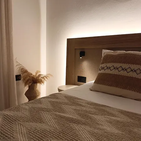 Plakourakia Apartment Finikas (Syros)