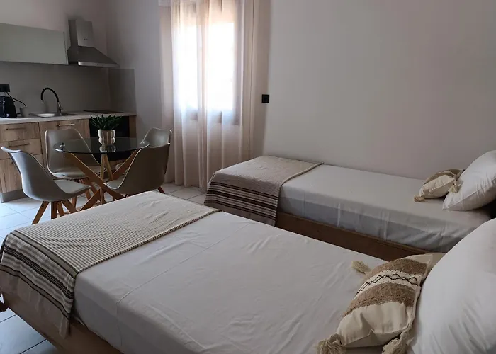 Apartament Plakourakia Finikas (Syros)