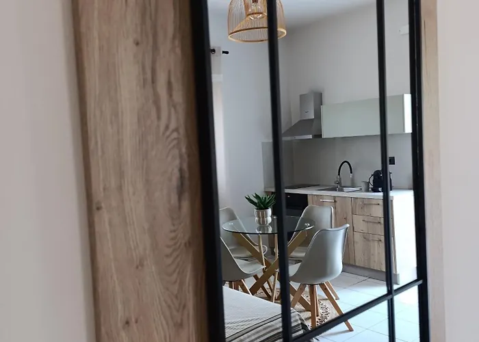 Plakourakia * Финикас